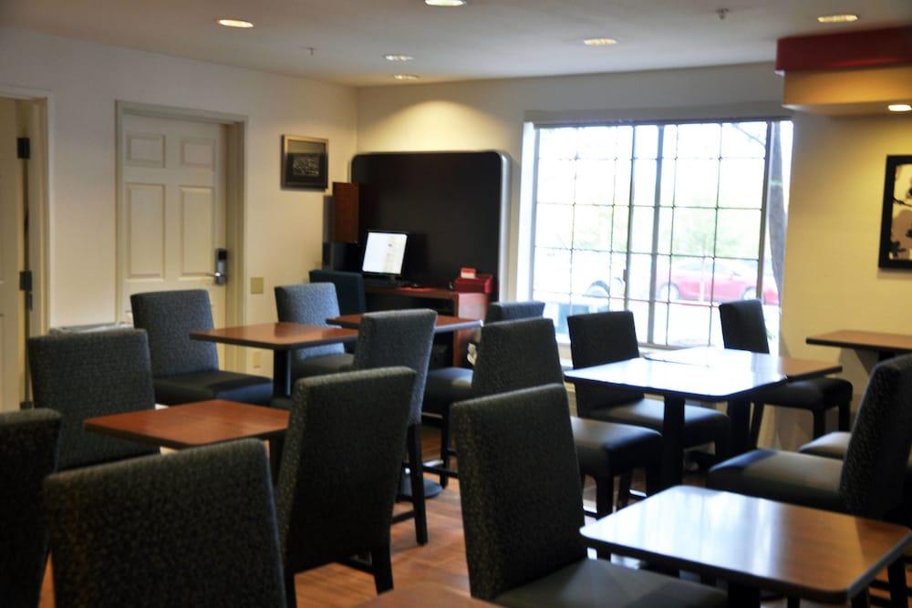 Towneplace Suites By Marriott Albuquerque Airport מראה חיצוני תמונה