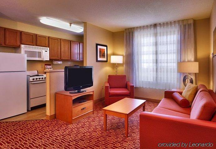 Towneplace Suites By Marriott Albuquerque Airport מראה חיצוני תמונה