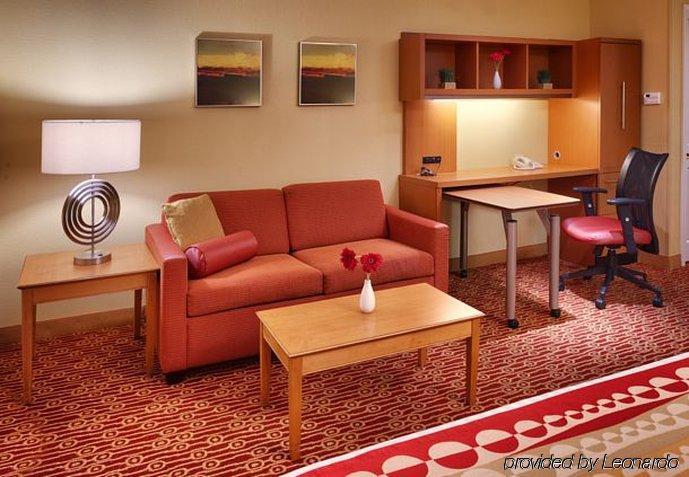 Towneplace Suites By Marriott Albuquerque Airport מראה חיצוני תמונה