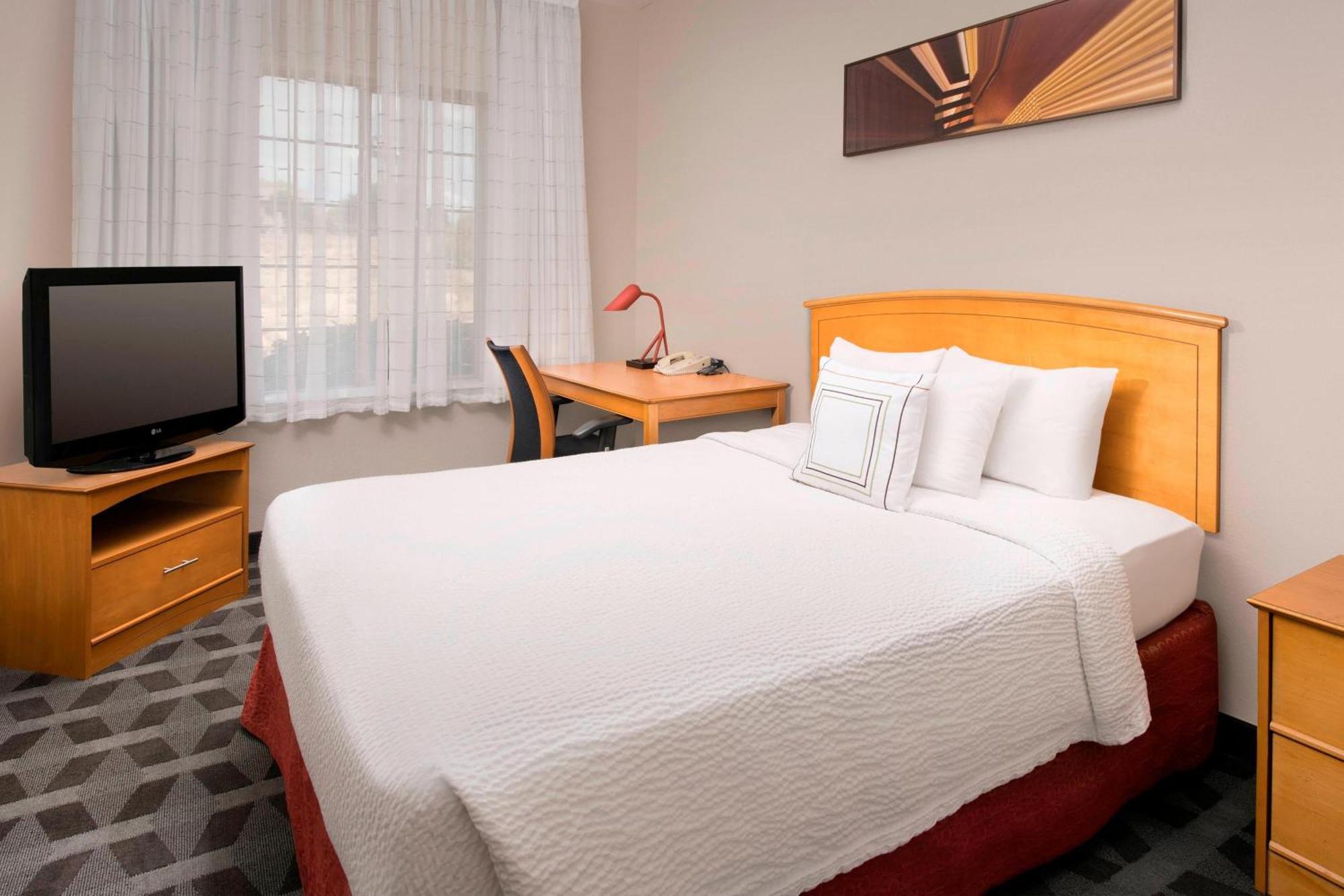 Towneplace Suites By Marriott Albuquerque Airport מראה חיצוני תמונה