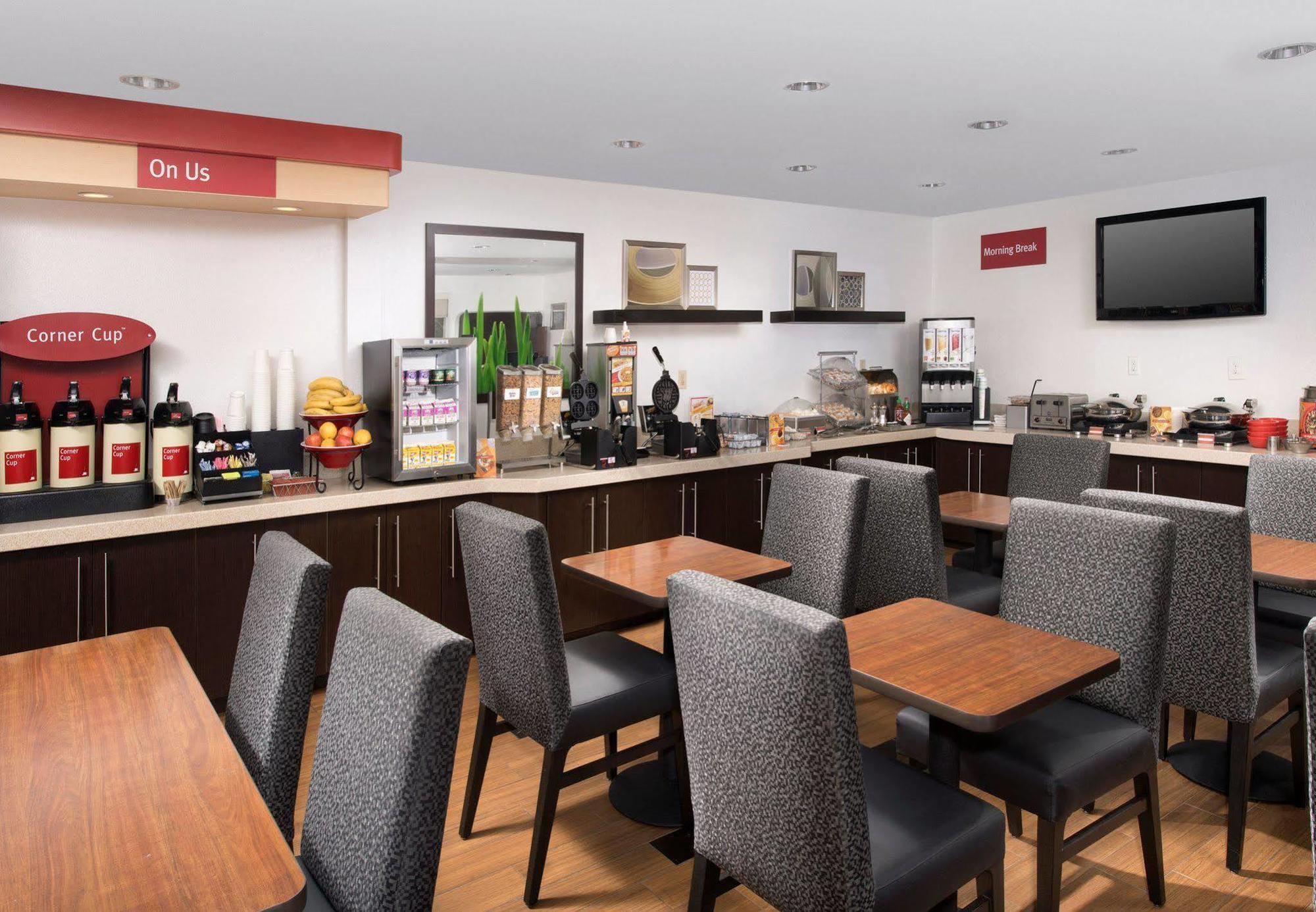 Towneplace Suites By Marriott Albuquerque Airport מראה חיצוני תמונה